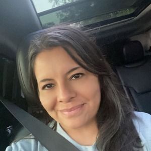 Meet your Posher, Dolores